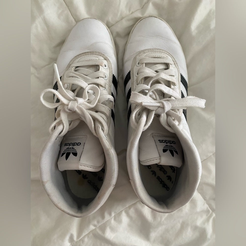 Adidas black and white high top shoes - Picture 4 of 8